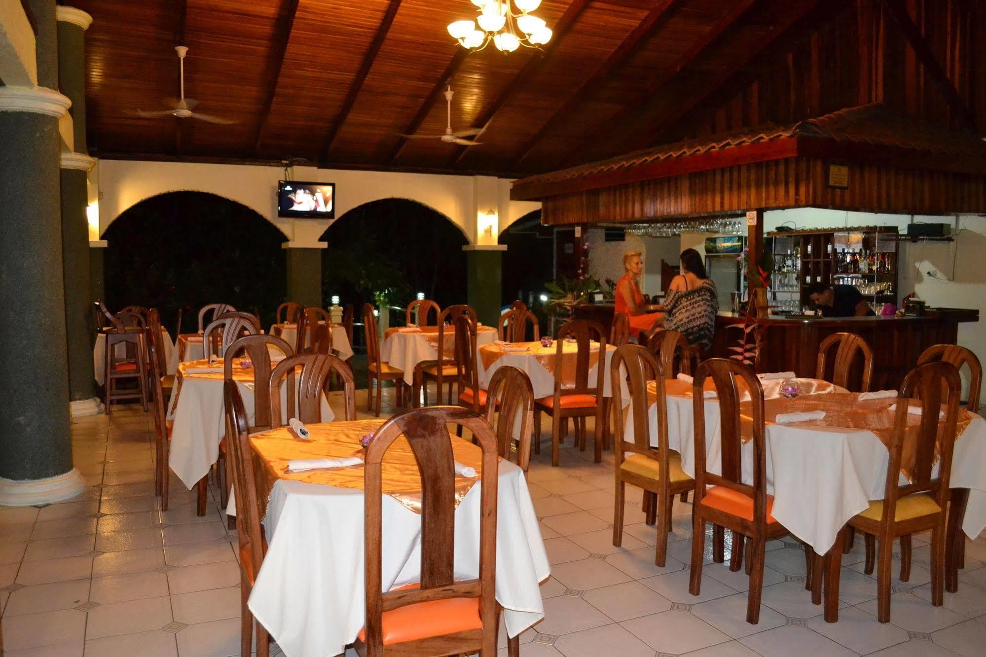 Natuga Ecolodge And Natural Reserve Platanillo Buitenkant foto